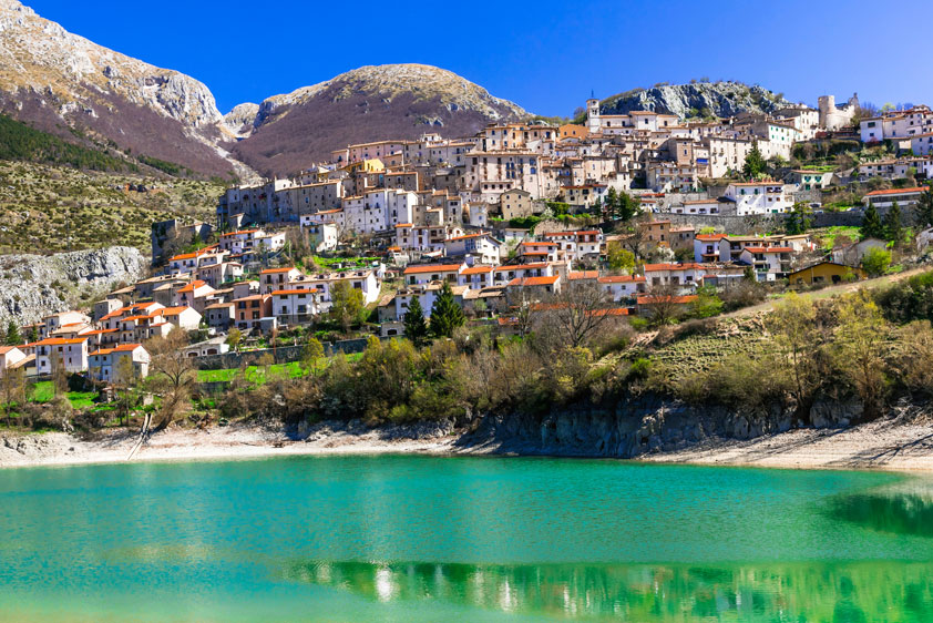 Abruzzo Italy a quieter place to live in Italy