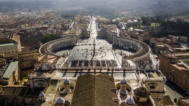 Virtual tour of Vatican city